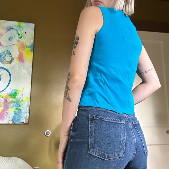 Blue Vintage Tank - Picture 2 of 4